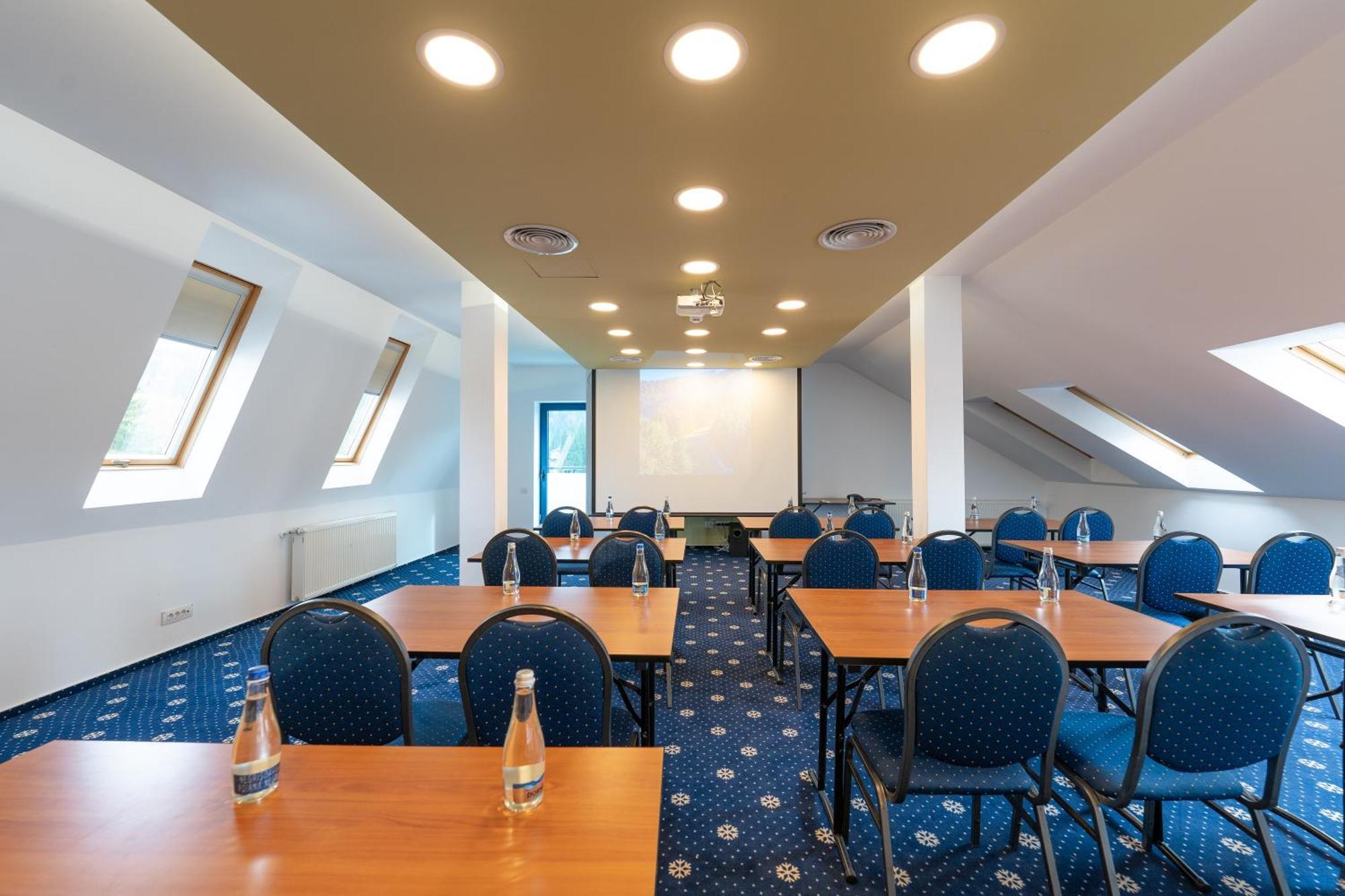Hotel Ski&Sky Предеал Екстериор снимка